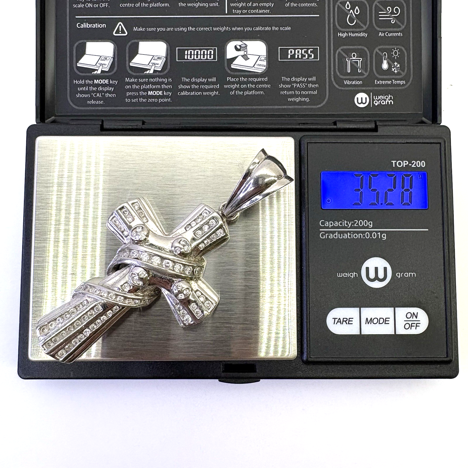 925 Sterling Silver Cross Pendant CZ 35.28g 80.9mm