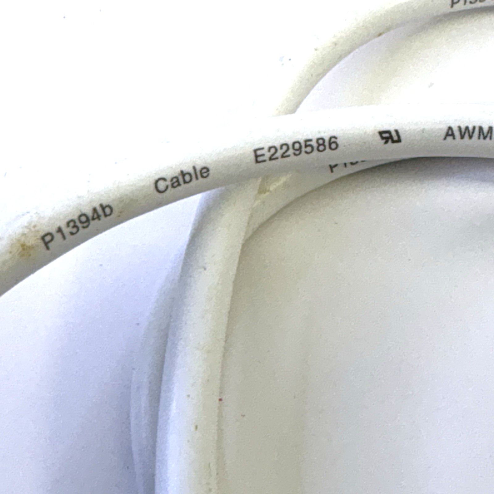 Western Digital FireWire 800 OEM Cable 4ft 4064-705065-030 Bilingual