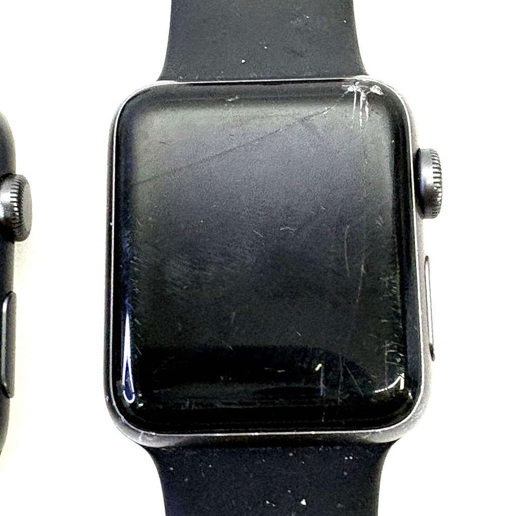 Apple Watch Series 3 38mm + Series 1 42mm & iPhone 