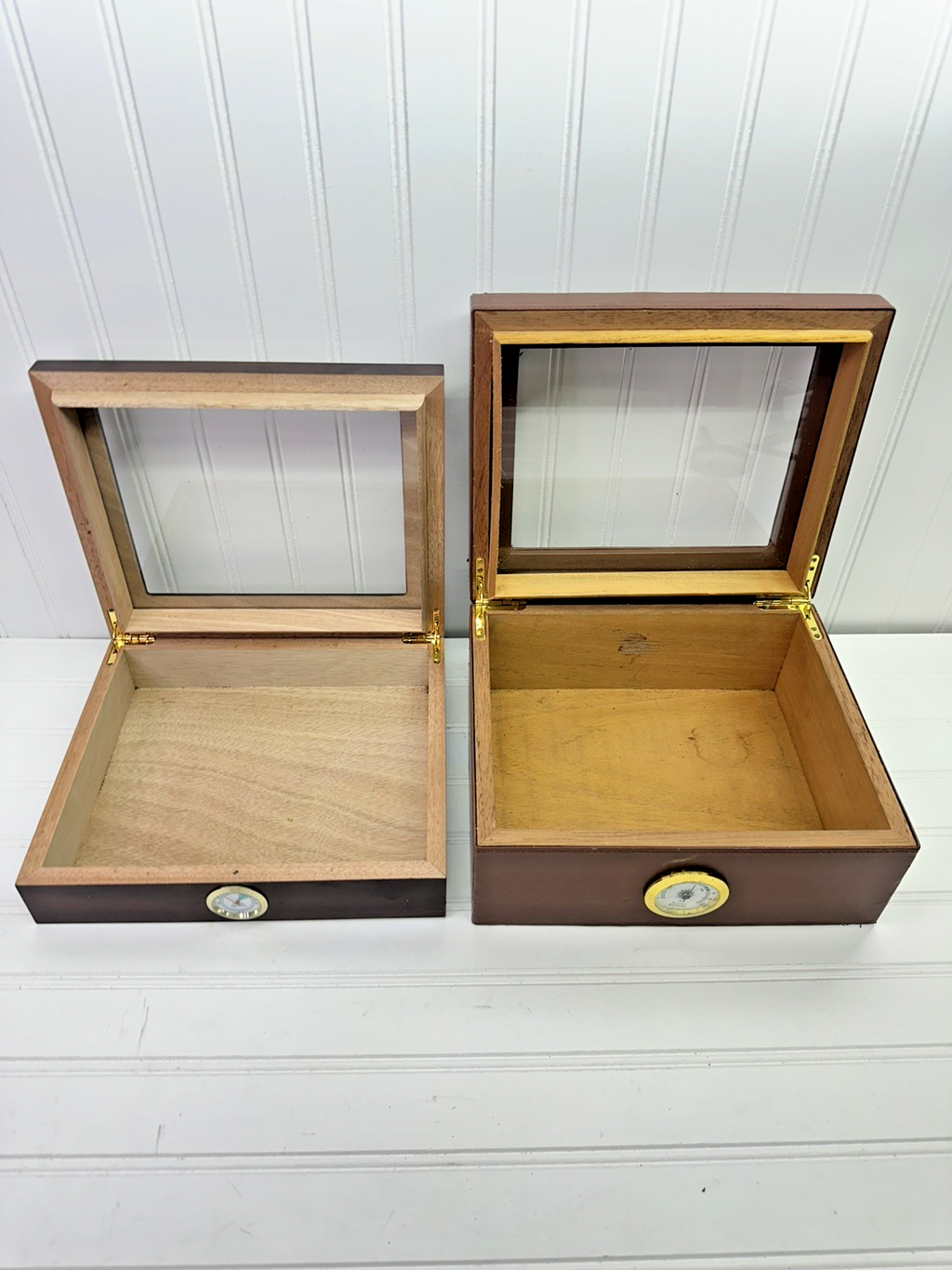 Lot of 2 Cigar Humidor Glass Top Box Hygrometer Cedar Wood Leather & Bald Eagle