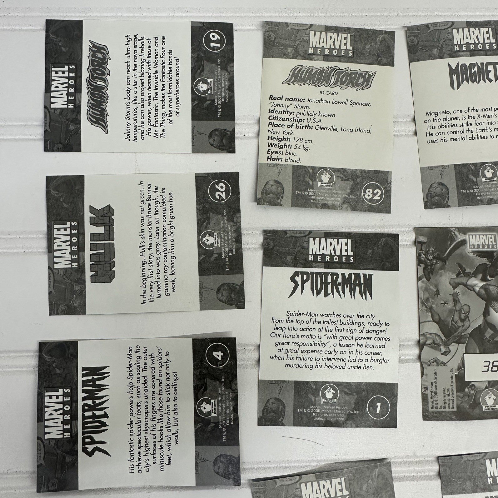 Lot of 17 Marvel Ultimate Heroes 2008 Sticker Cards Spider Man Hulk Human Torch 