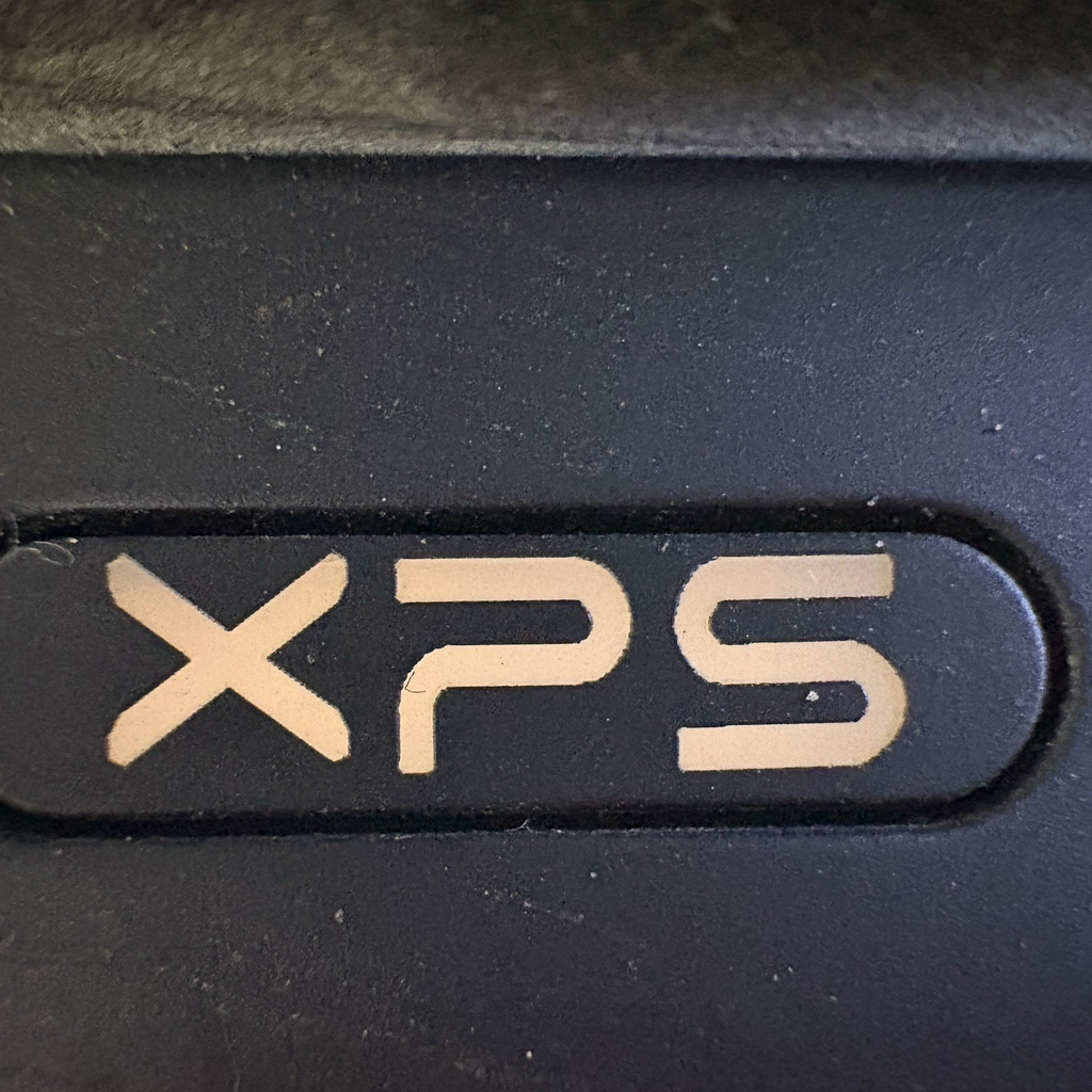 Dell XPS L502X i7-2720QM 8GB 750GB HDD Boots to BIOS AS-IS Parts