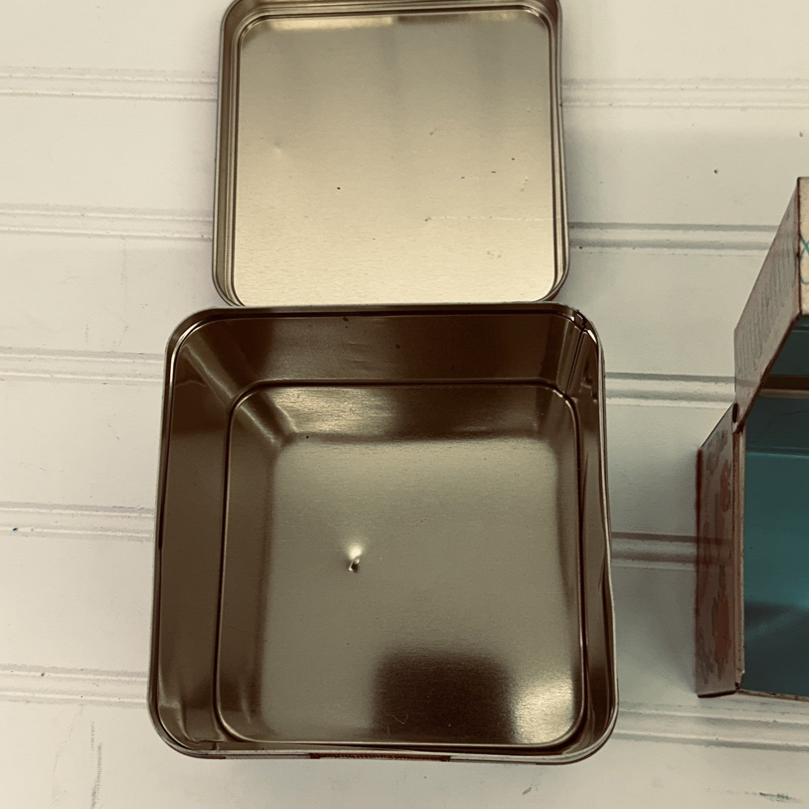 Lot 2 Vintage Tin Boxes Potpourri Press Recipe Tin & Christmas Scene Storage