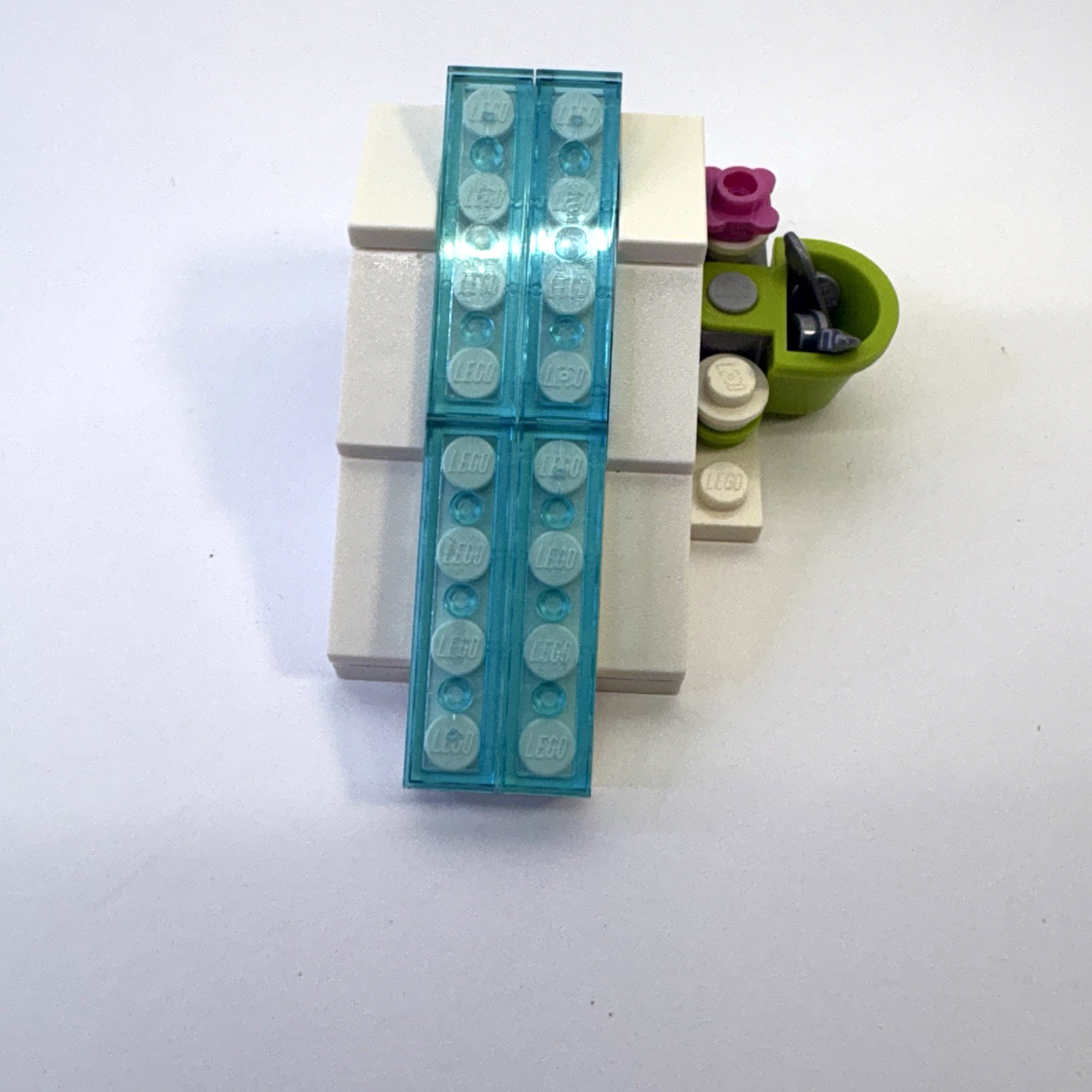 LEGO 41062 Disney Frozen 2 Ice Castle Stairs w/ Accessories Bruni Set Part