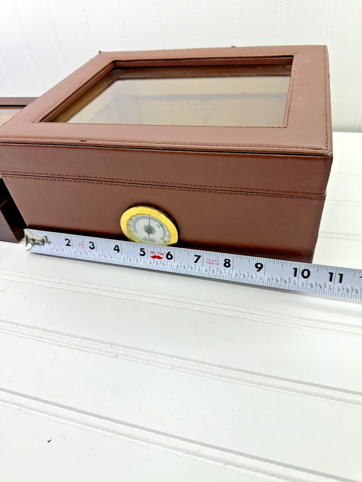 Lot of 2 Cigar Humidor Glass Top Box Hygrometer Cedar Wood Leather & Bald Eagle