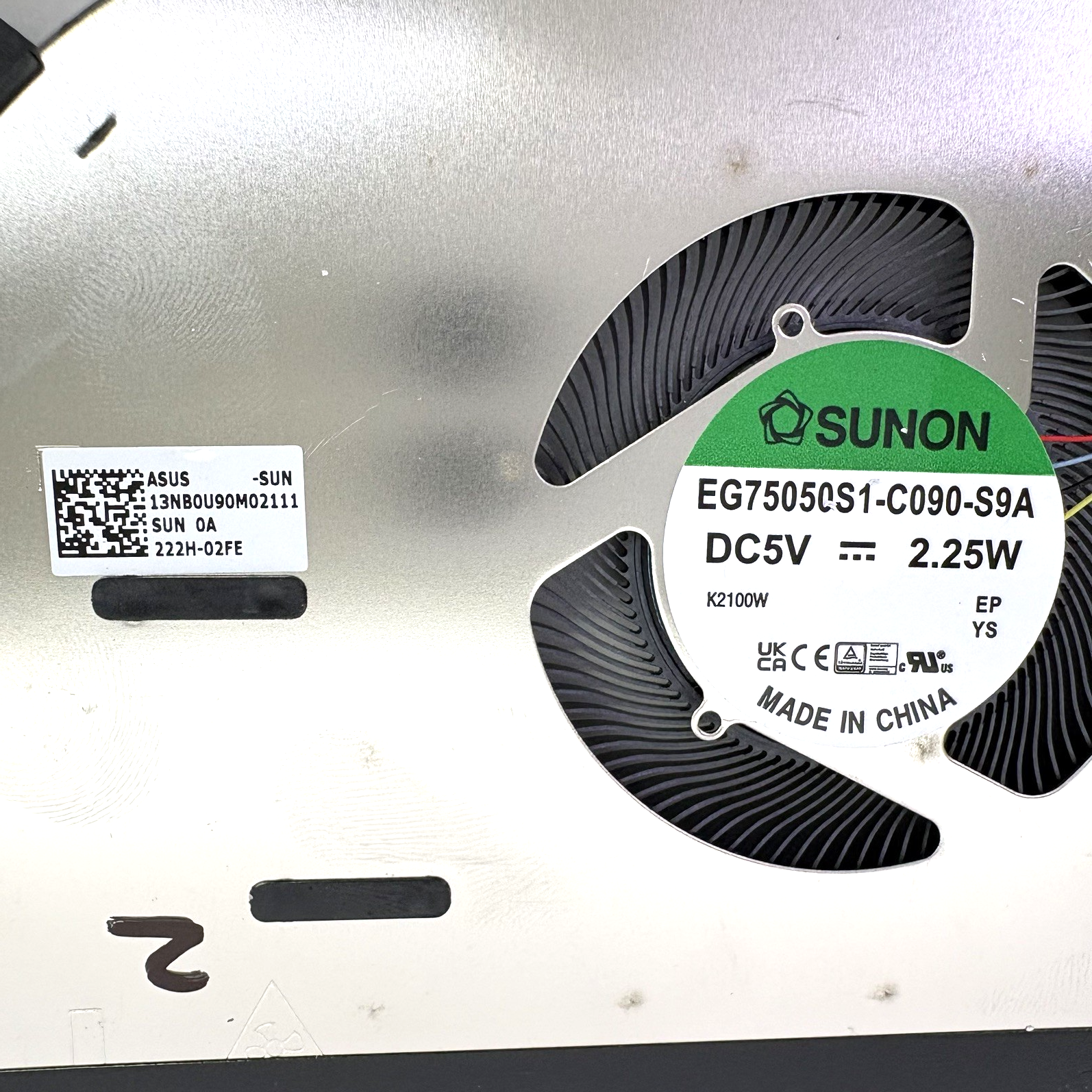 ASUS 17" K712E Cooling Fan w/Heatsink - Fan EG7505CS1-C090-S9A