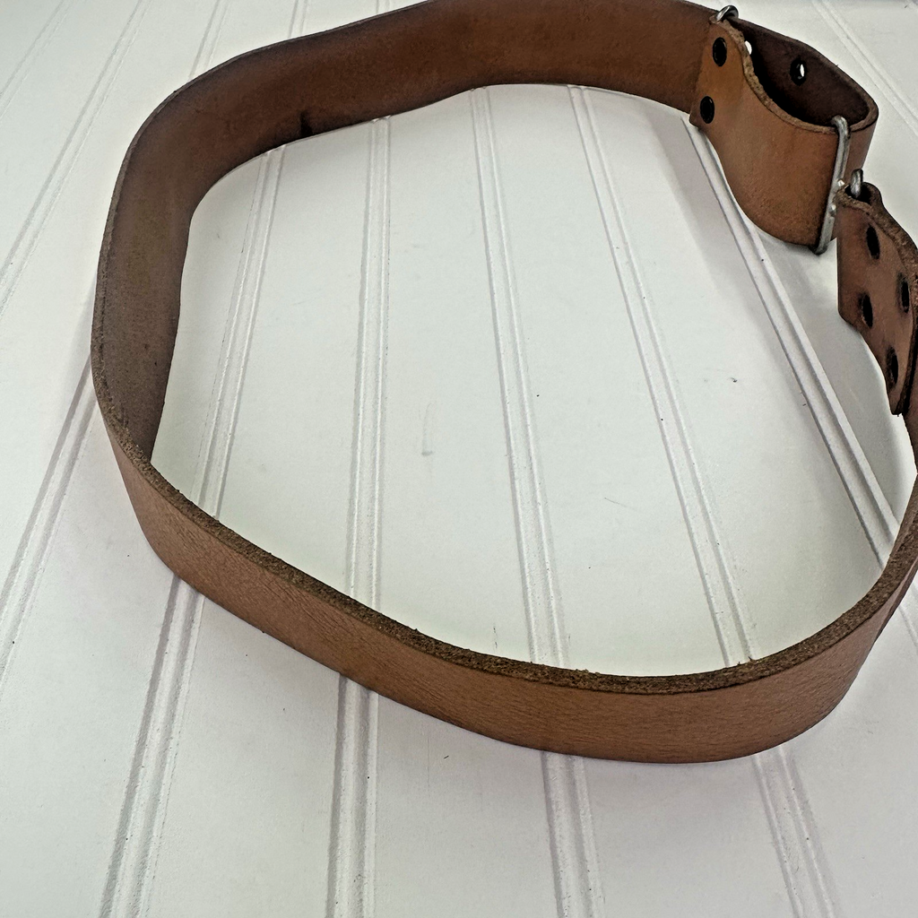 Rare Vintage Banana Republic Leather Hook Grommet Belt L Unisex - Made in Italy